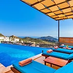 2 Bedroom Seaview With Private Pool Jacuzzi Villa *