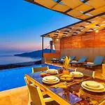 2 Bedroom Seaview With Private Pool Jacuzzi