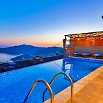 2 Bedroom Seaview With Private Pool Jacuzzi Villa *