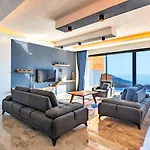 2 Bedroom Seaview With Private Pool Jacuzzi *