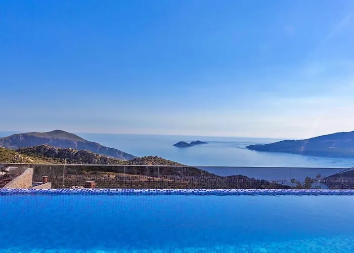 2 Bedroom Seaview With Private Pool Jacuzzi