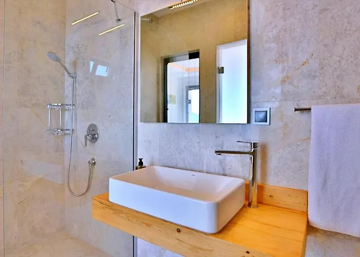 2 Bedroom Seaview With Private Pool Jacuzzi Kalkan