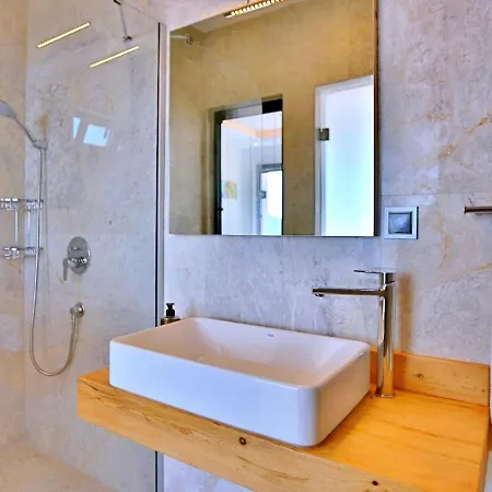 2 Bedroom Seaview With Private Pool Jacuzzi 칼칸