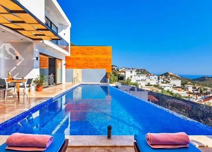 2 Bedroom Seaview With Private Pool Jacuzzi Villa